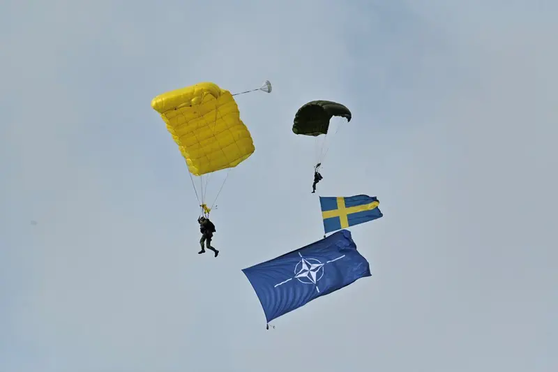 a11y.openImage