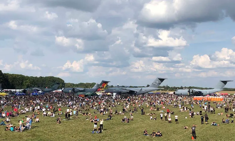 a11y.openImage
