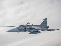 V rámci Dnů NATO cvičili piloti Gripenů tankování za letu