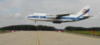 Přílet An-124 Ruslan